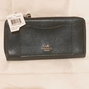 🌸 COACH F54007 🌸 METALLIC MIDNIGHT CROSS GRAIN LEATHER ACCORDION WALLET